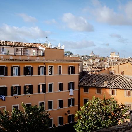 Amazing Penthouse With Terrace And Rooftop In Trastevere Rome Exterior photo
