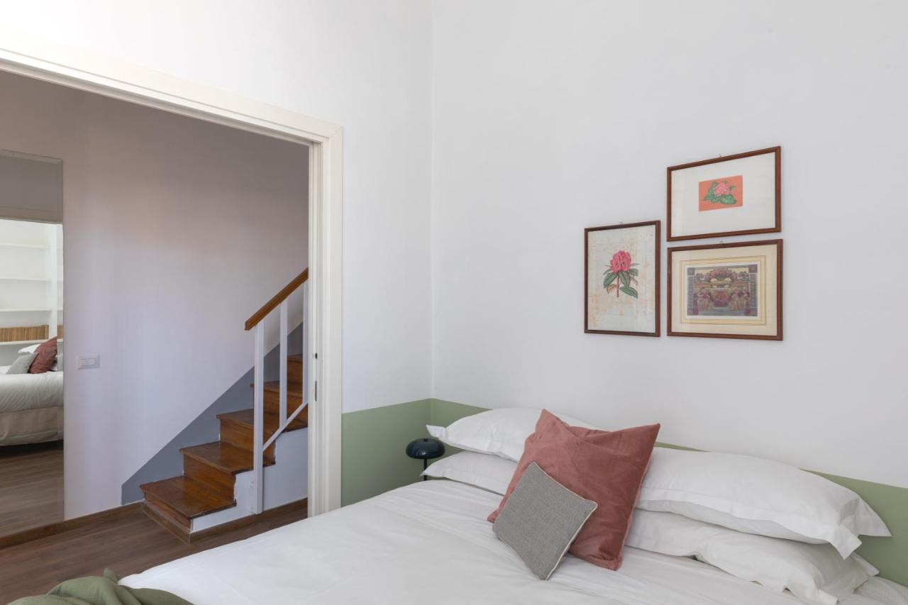Amazing Penthouse With Terrace And Rooftop In Trastevere Rome Exterior photo