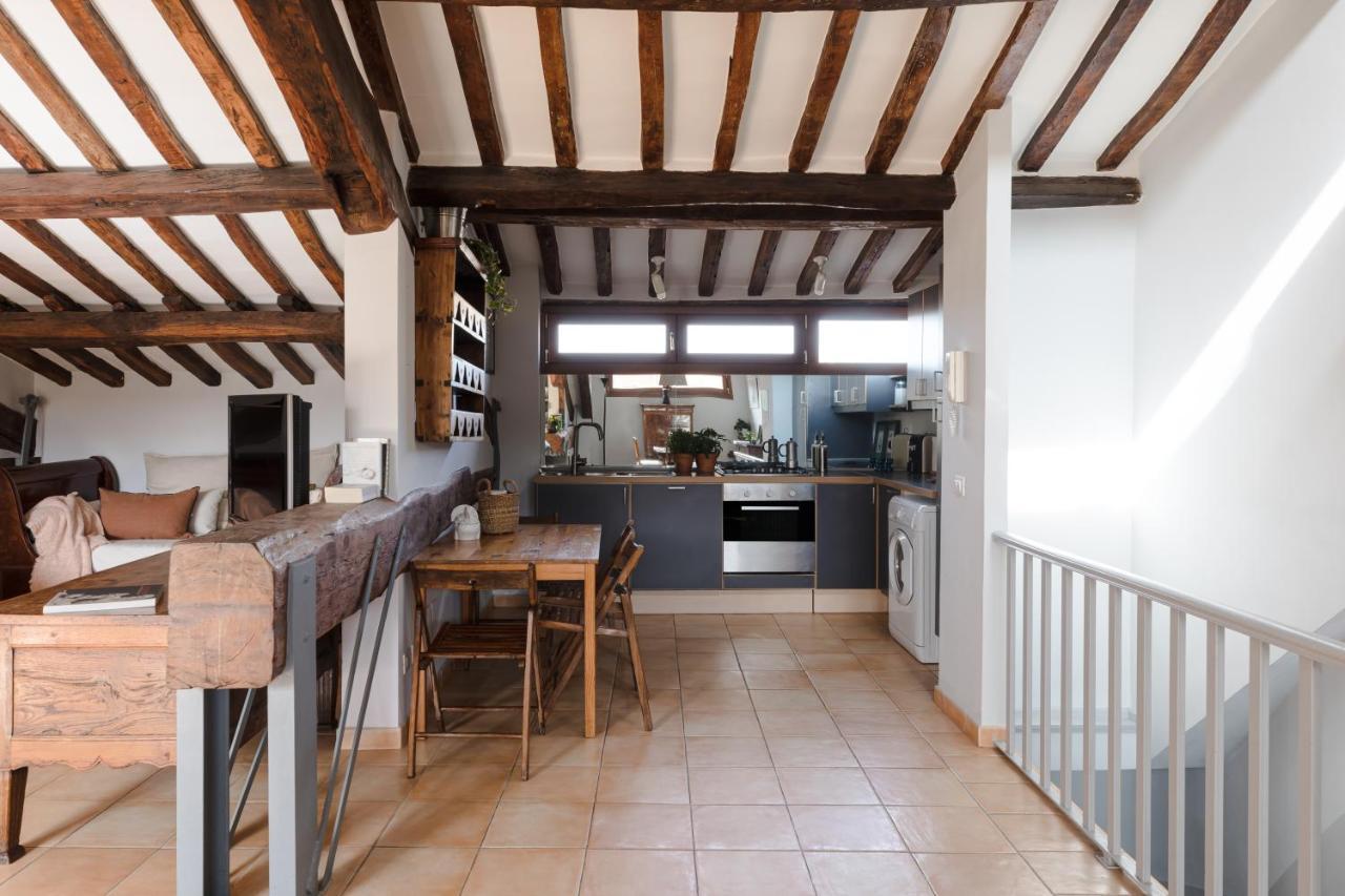 Amazing Penthouse With Terrace And Rooftop In Trastevere Rome Exterior photo