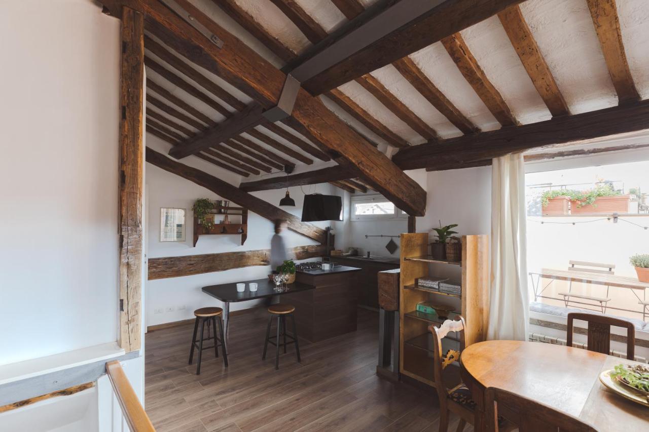 Amazing Penthouse With Terrace And Rooftop In Trastevere Rome Exterior photo