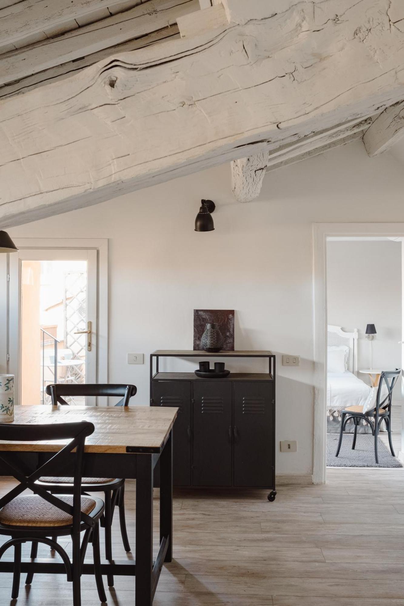 Amazing Penthouse With Terrace And Rooftop In Trastevere Rome Exterior photo
