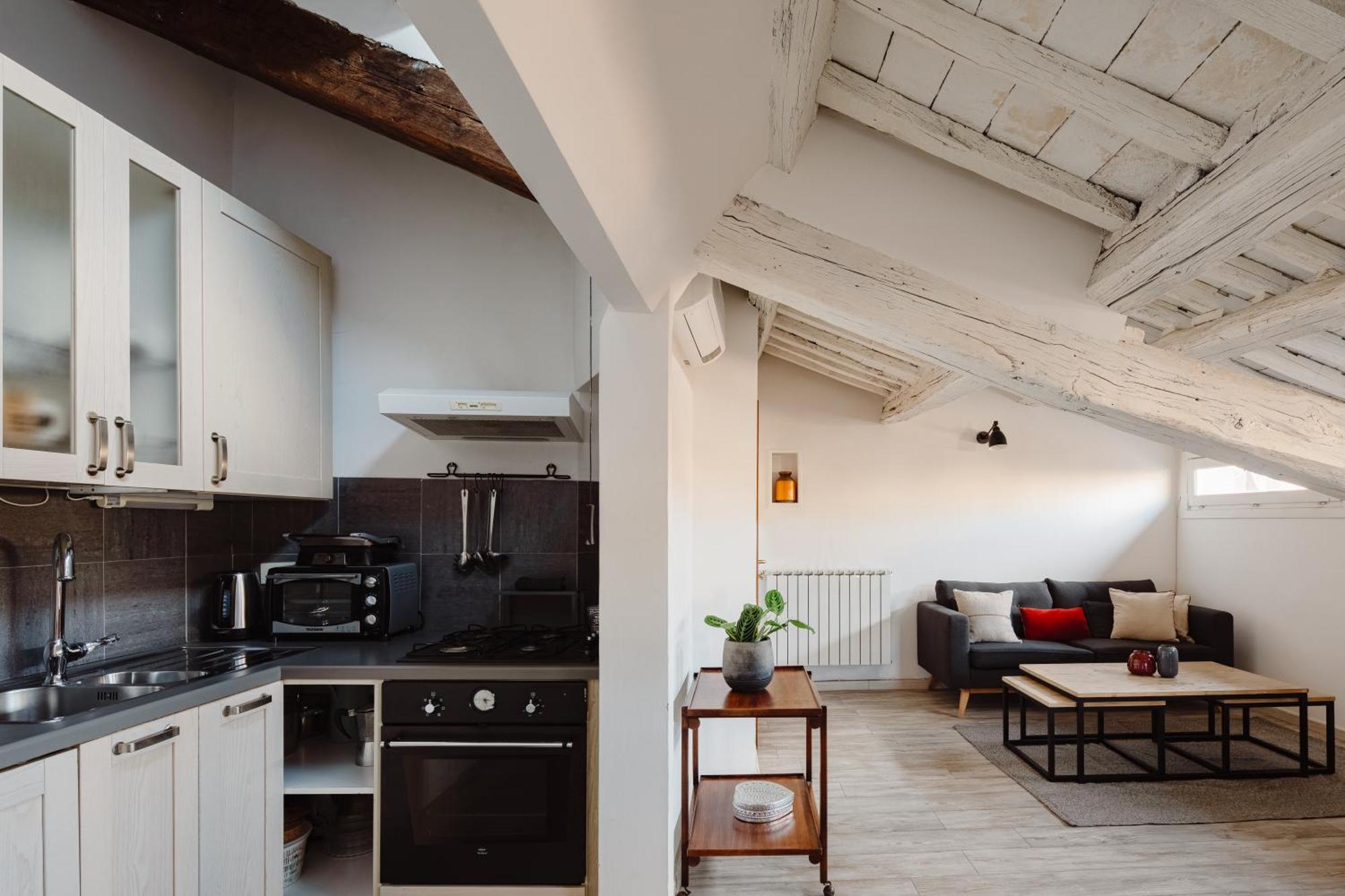 Amazing Penthouse With Terrace And Rooftop In Trastevere Rome Exterior photo